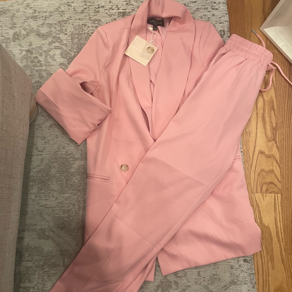 Kittenish blazer set, size x-small, tags on